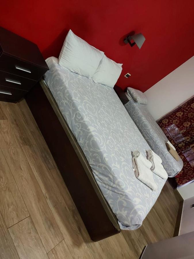 Hostal Corazon De Madrid Exterior photo
